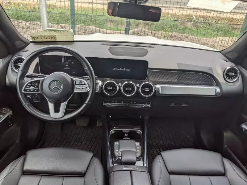 Mercedes-Benz GLB 250   - 2021