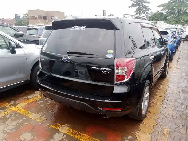 Subaru Forester   - 2011