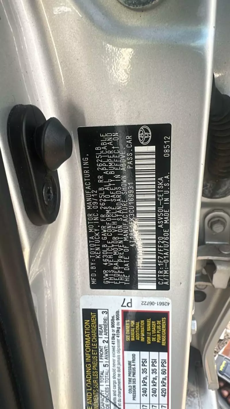 Toyota Camry   - 2012