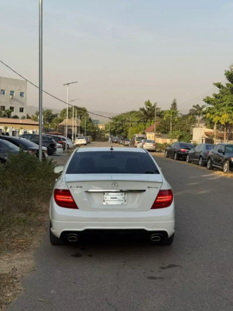 Mercedes-Benz C-Class