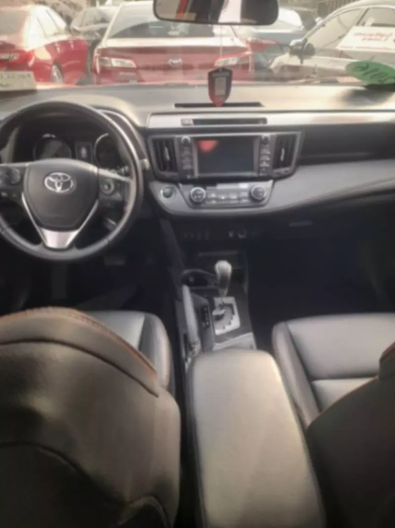 Toyota RAV4   - 2016
