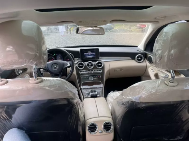 Mercedes-Benz C 300   - 2015
