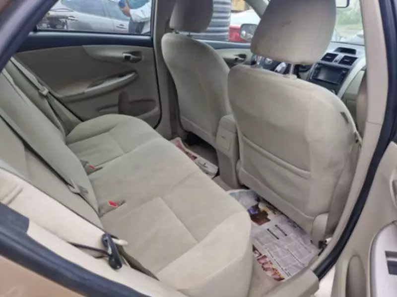 Toyota Corolla   - 2013