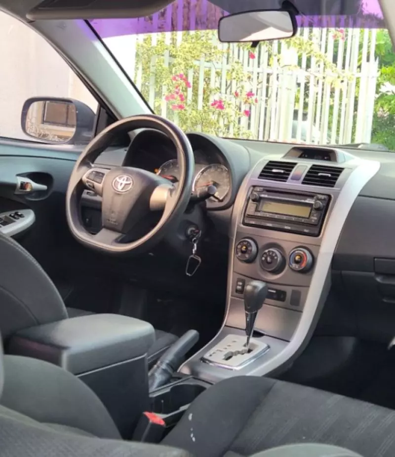 Toyota Corolla   - 2013