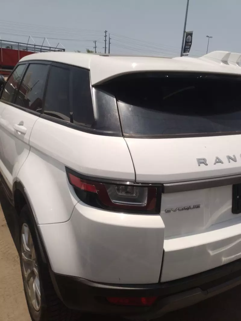 Land Rover Range Rover   - 2018