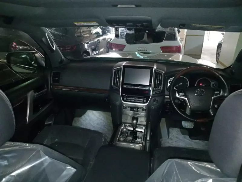 Toyota Landcruiser Prado   - 2017