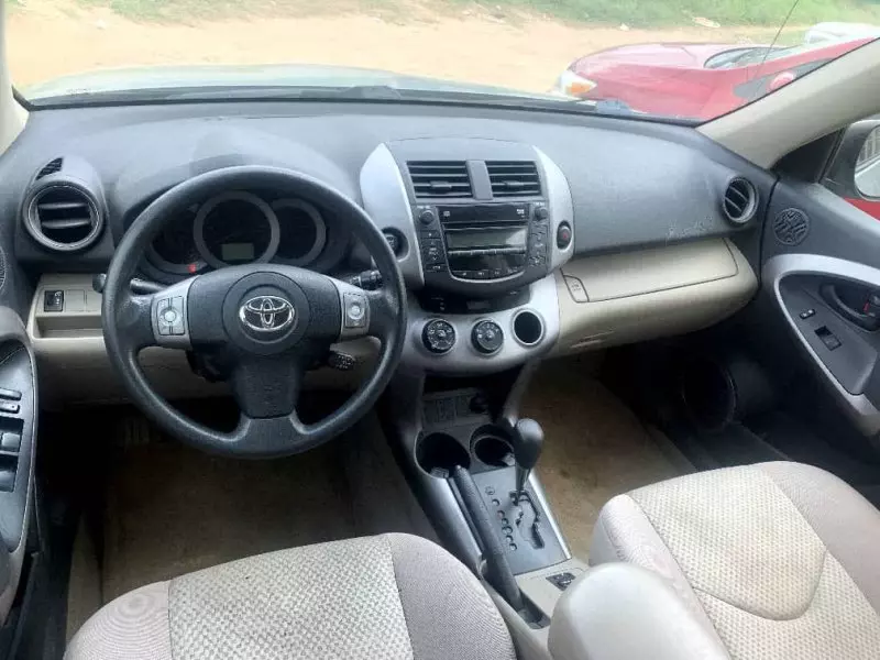 Toyota RAV 4   - 2008