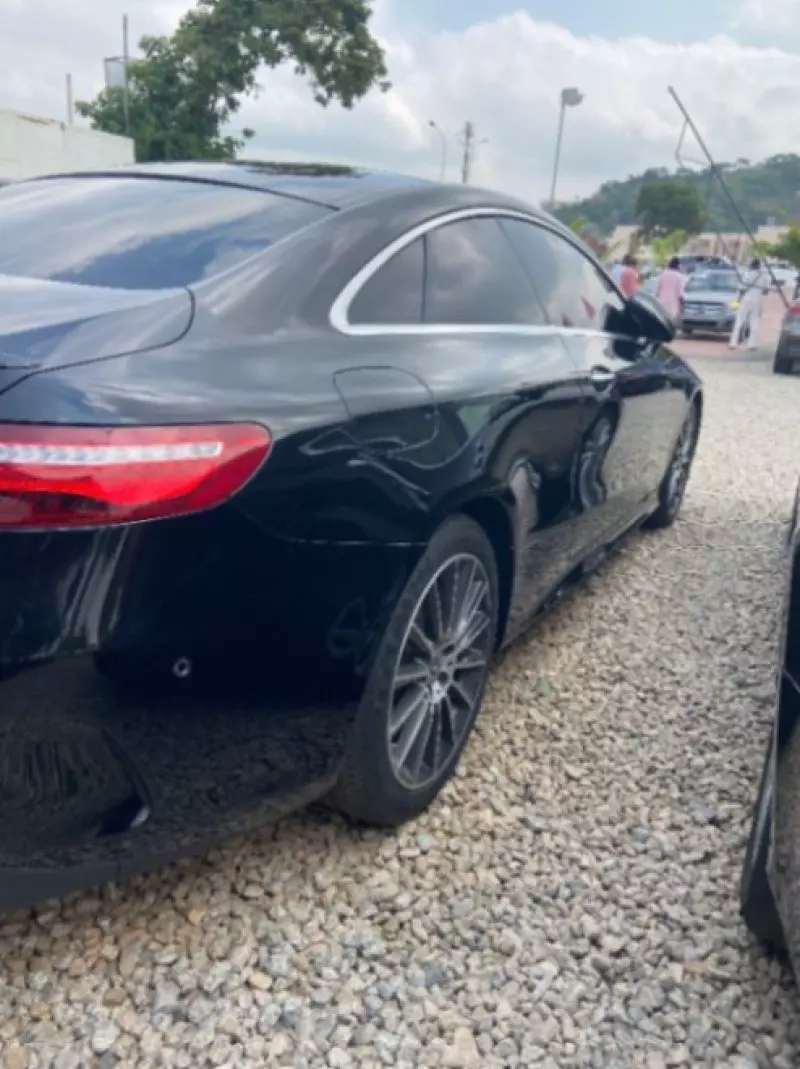 Mercedes-Benz E 400   - 2018