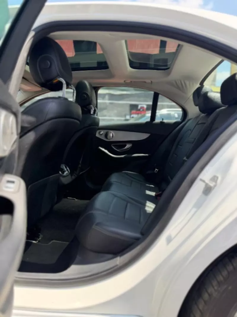 Mercedes-Benz C-Class - 2015