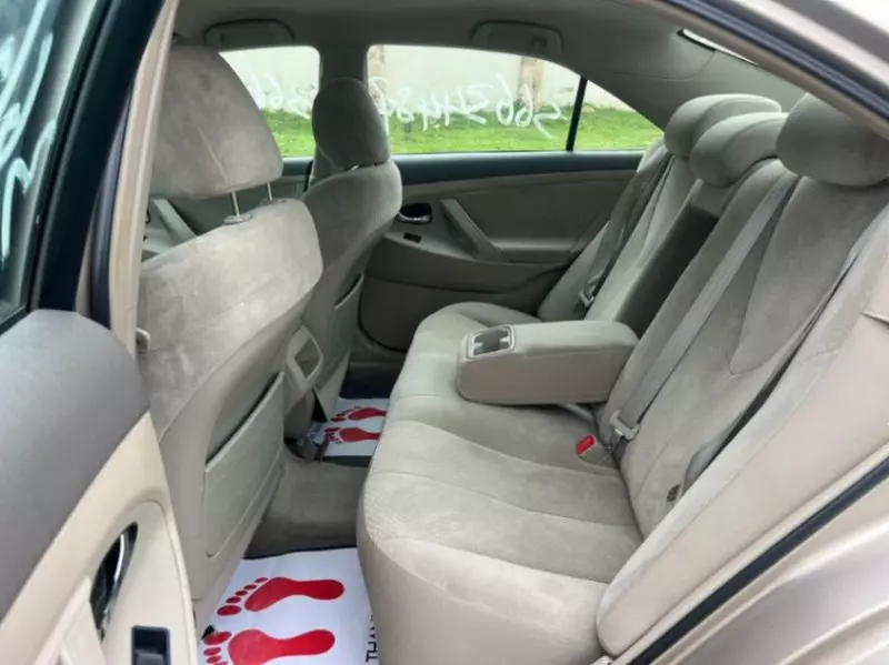 Toyota Camry   - 2008