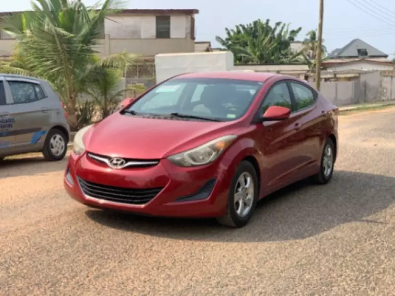 Hyundai Elantra - 2015