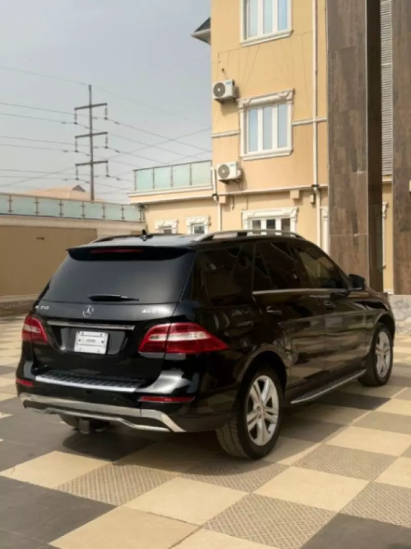 Mercedes-Benz ML-Class   - 2015