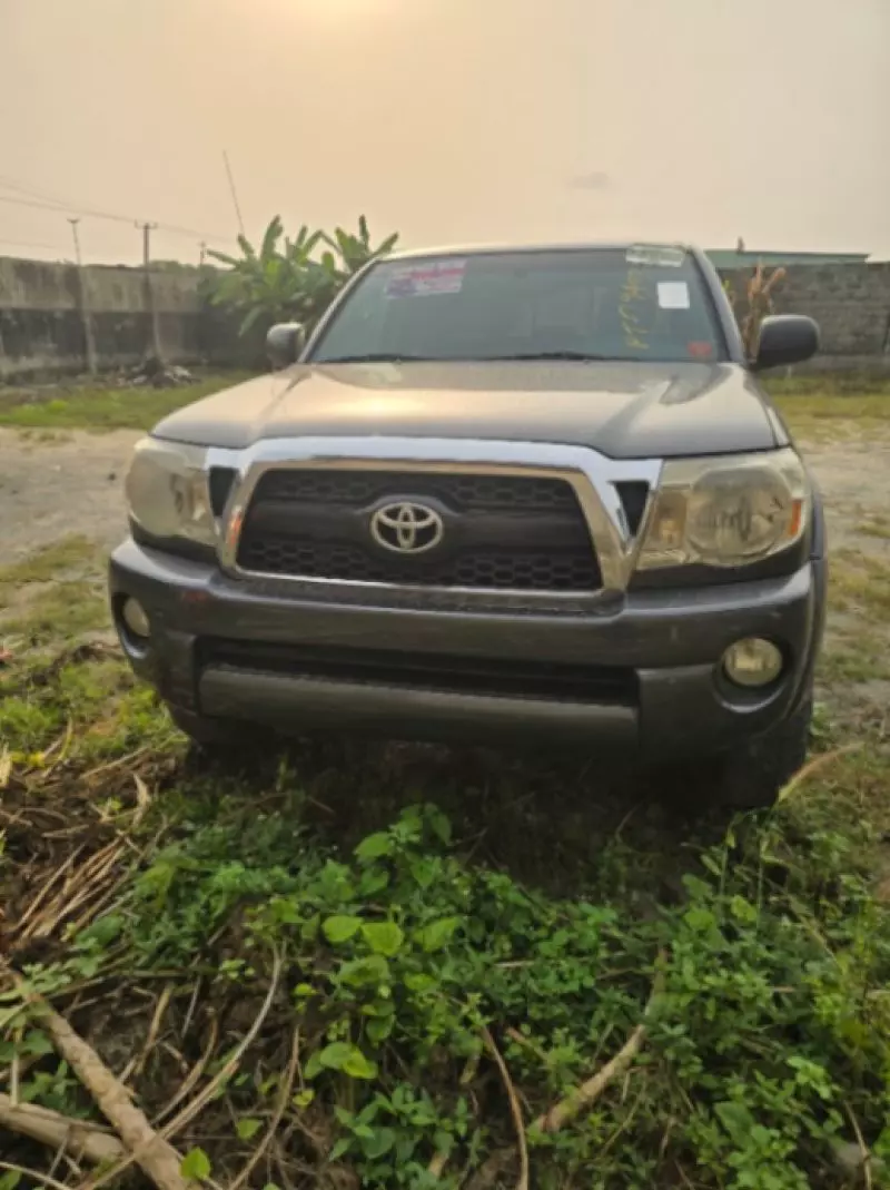 Toyota Tacoma