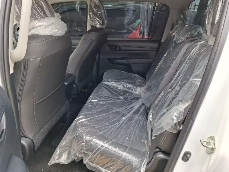 Toyota Hilux   - 2017