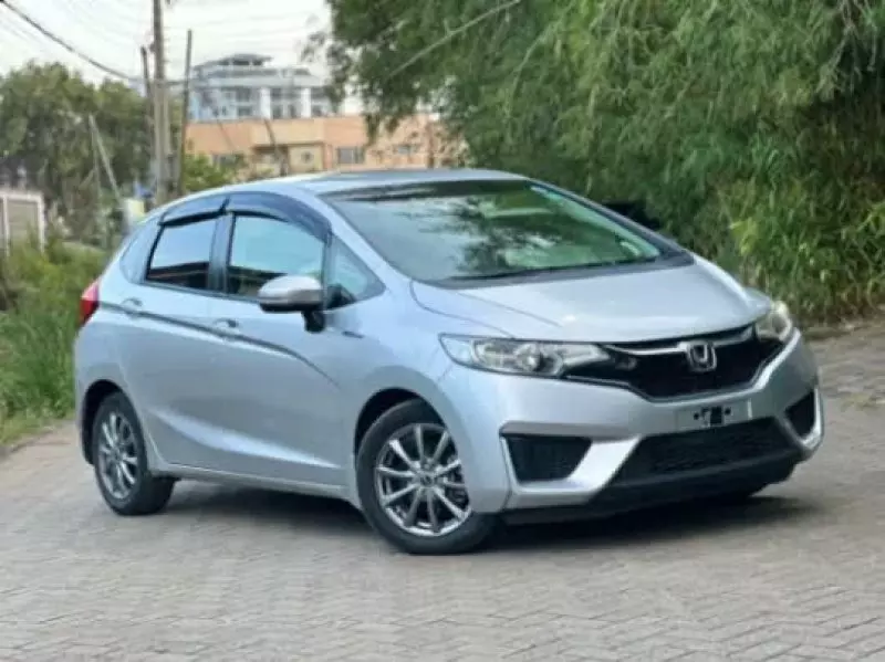 Honda Fit   - 2017