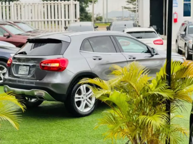 Mercedes-Benz GLA 250