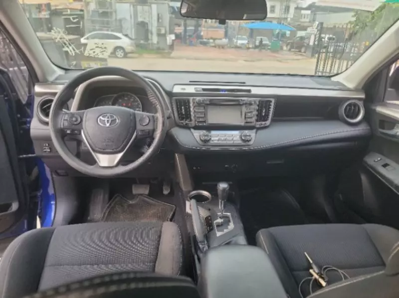 Toyota RAV4   - 2015