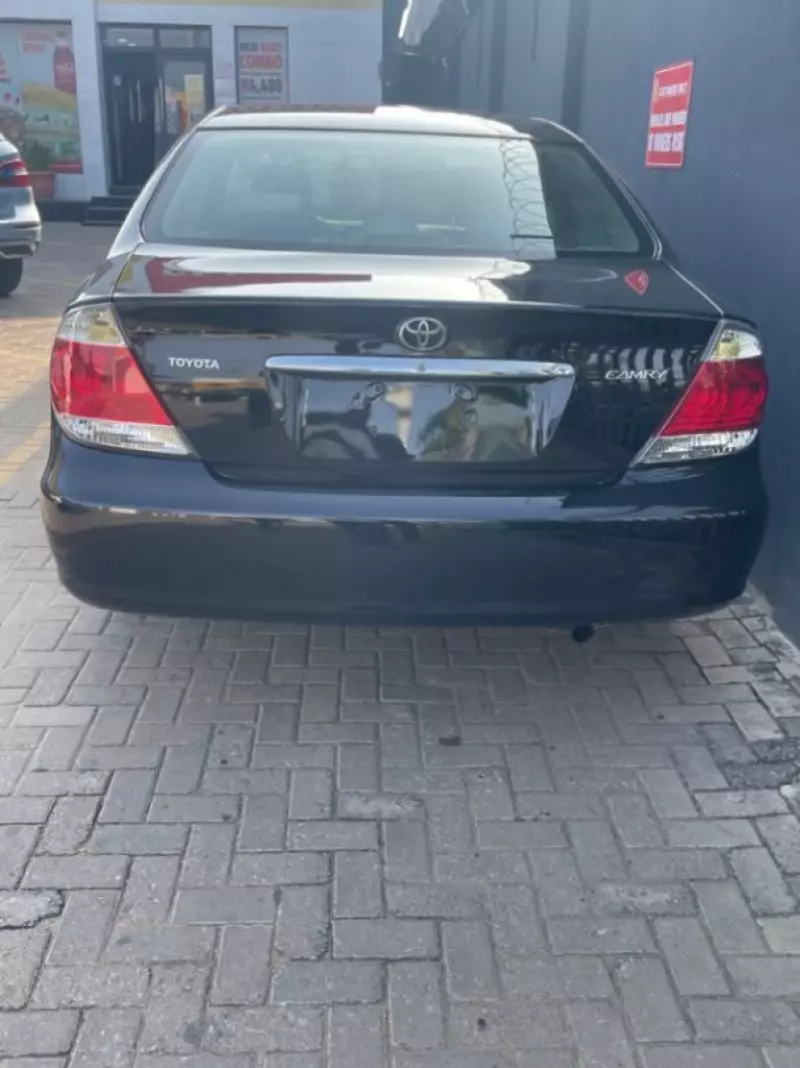 Toyota camry   - 2006