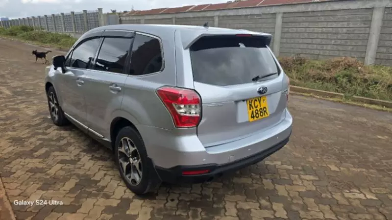 Subaru Forester   - 2012