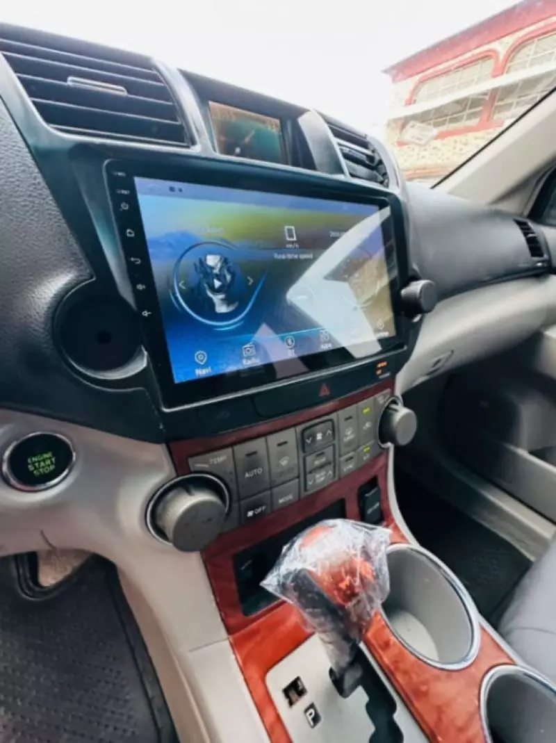 Toyota Highlander   - 2008