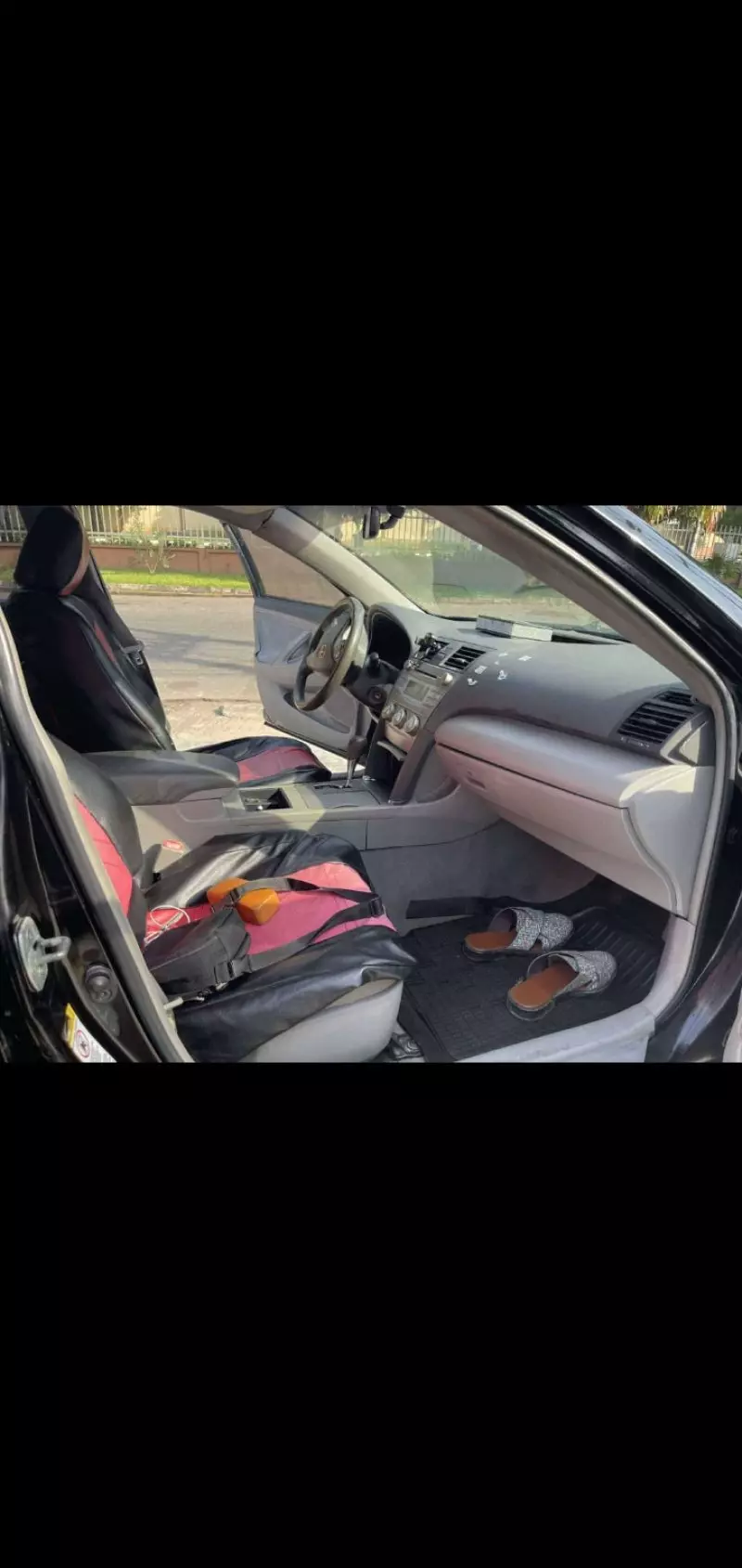 Toyota Camry   - 2009