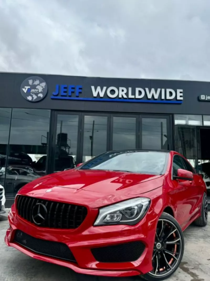 Mercedes-Benz CLA 250   - 2014