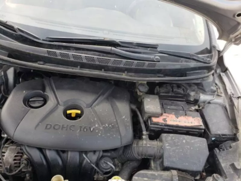 Hyundai Elantra   - 2014