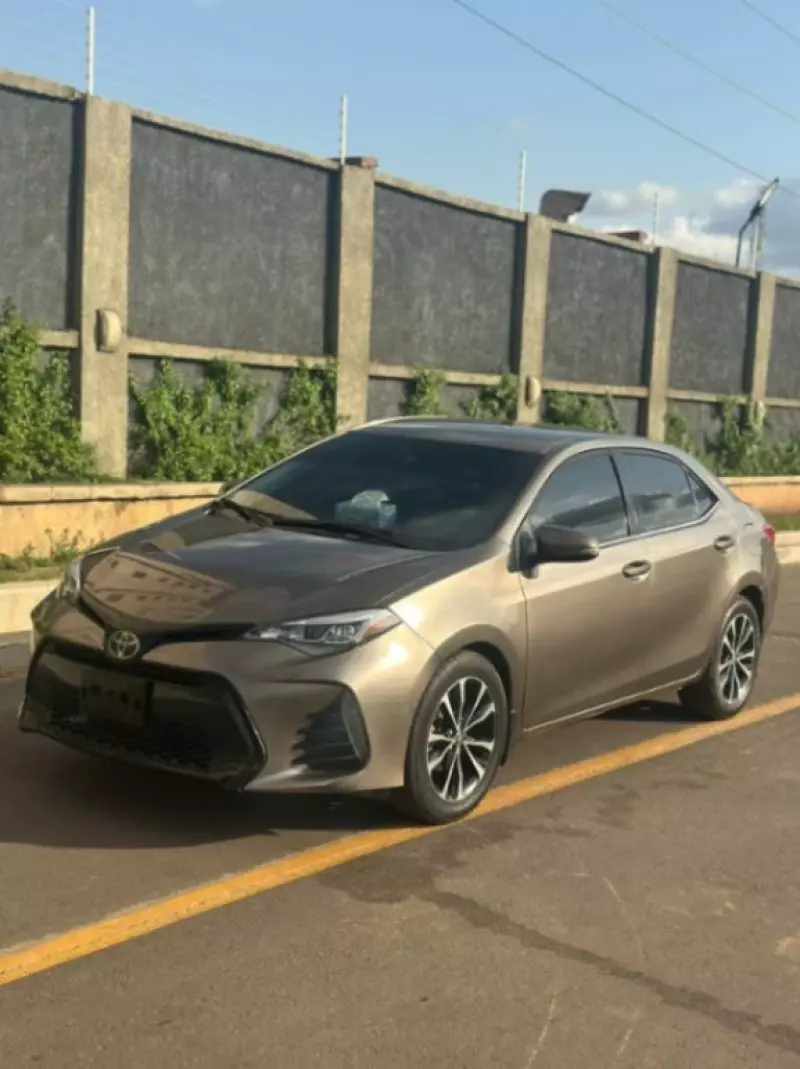 Toyota Corolla   - 2018
