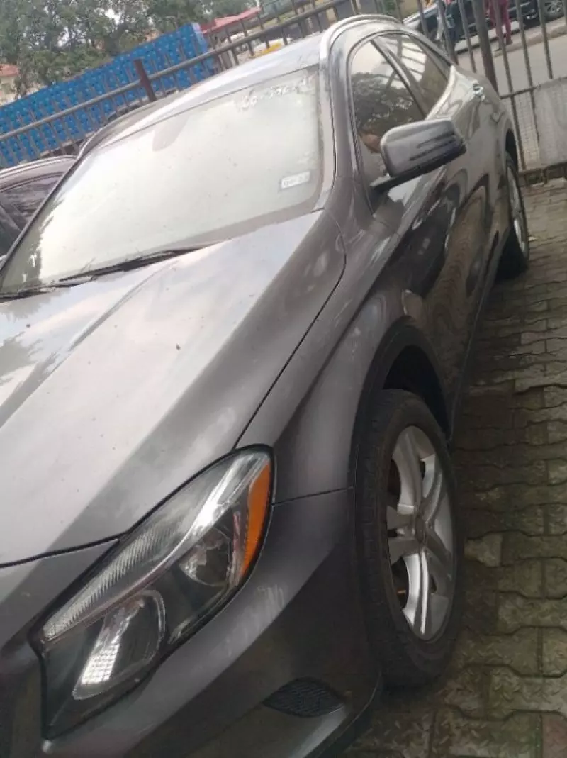 Mercedes-Benz GLA 250   - 2015