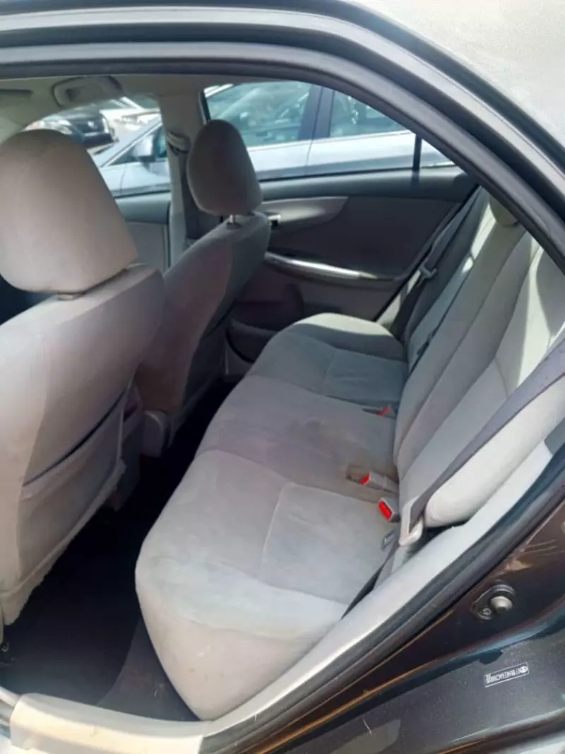 Toyota Corolla   - 2010