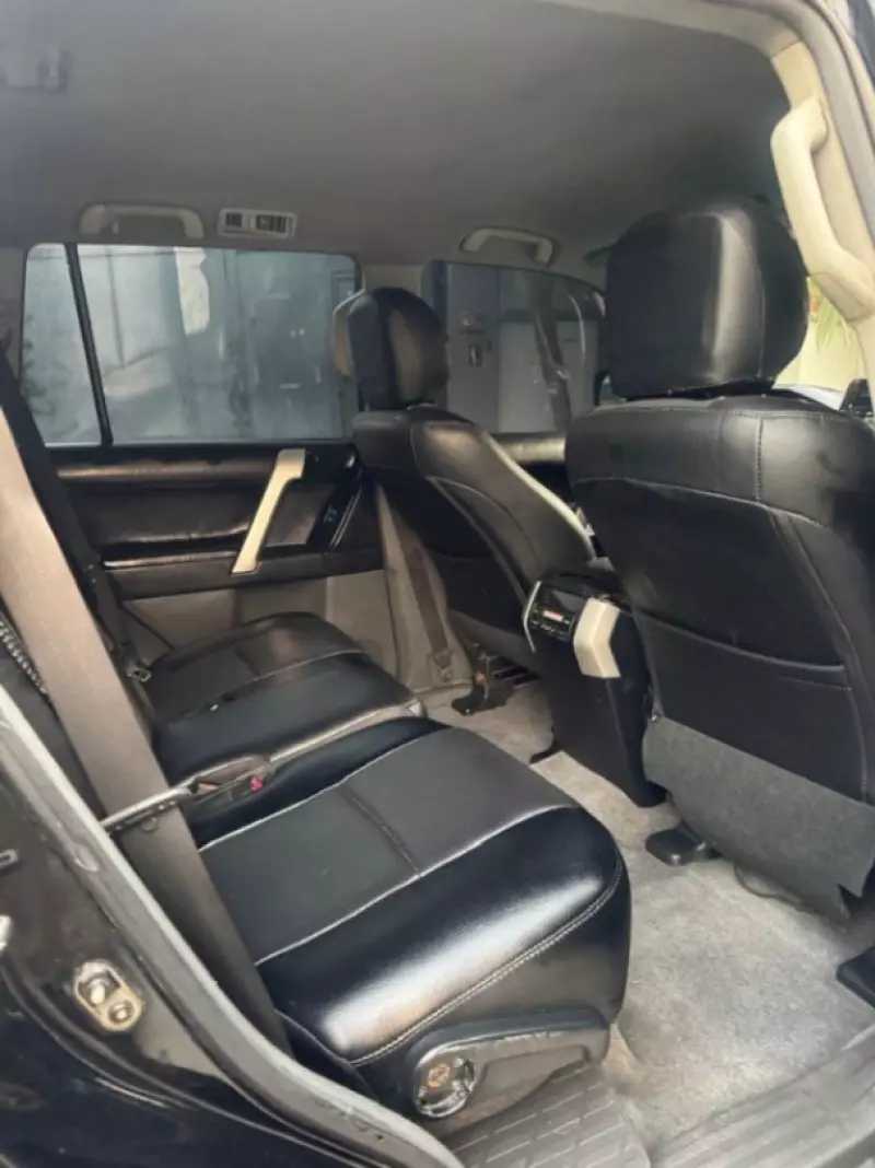 Toyota Landcruiser Prado