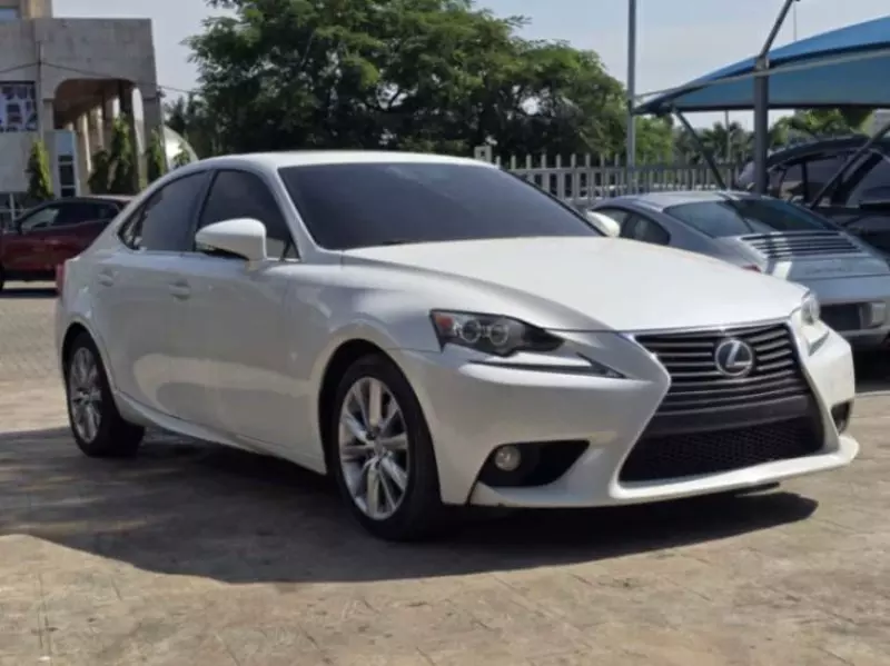 Lexus IS 200 - 2014