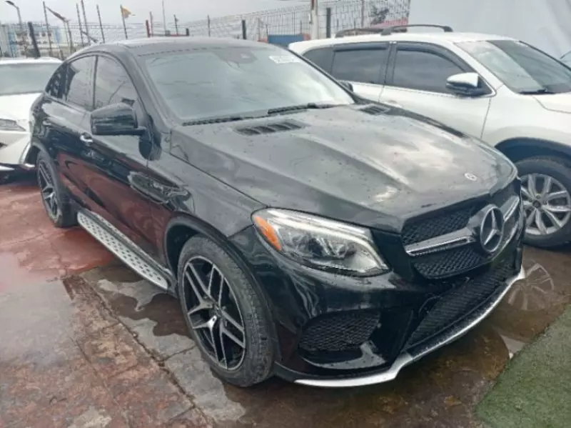 Mercedes-Benz GLE 43 AMG   - 2017