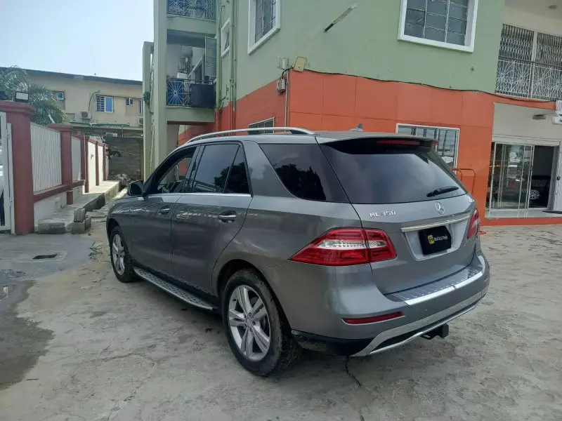 Mercedes-Benz ML 350   - 2013