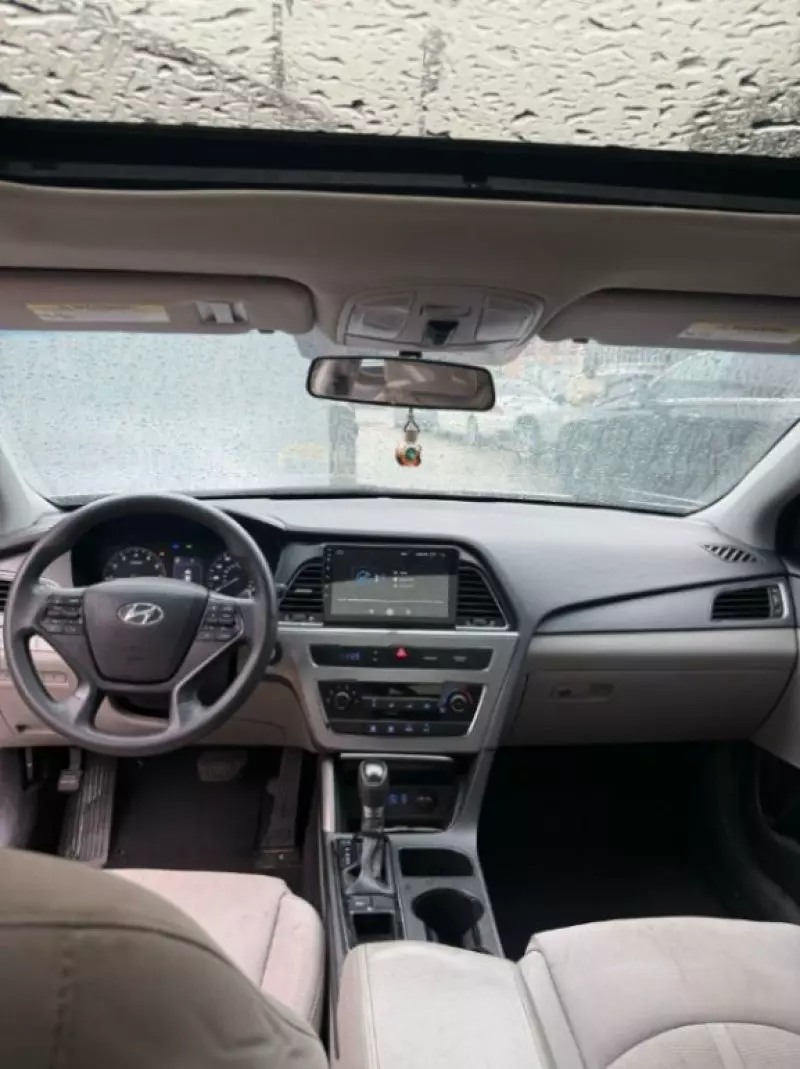 Hyundai Sonata   - 2015