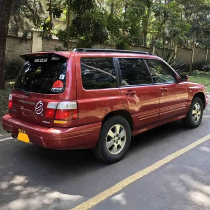 Subaru Forester   - 1999