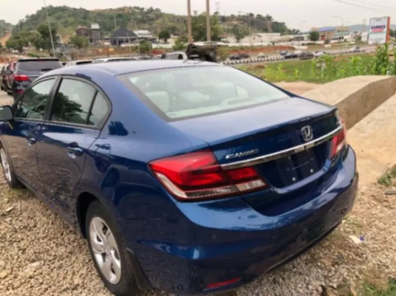 Honda Civic   - 2013