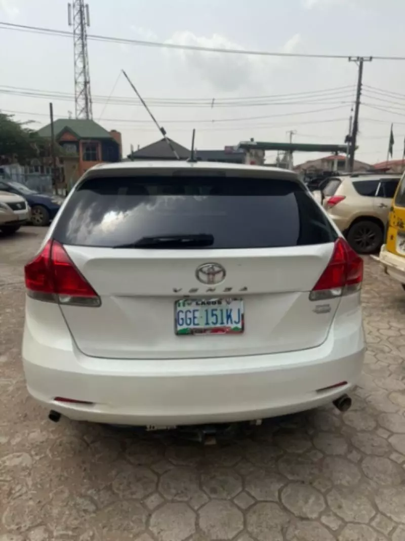 Toyota Venza   - 2009