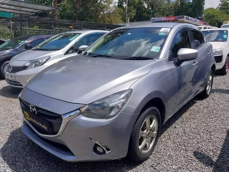 Mazda Demio   - 2015