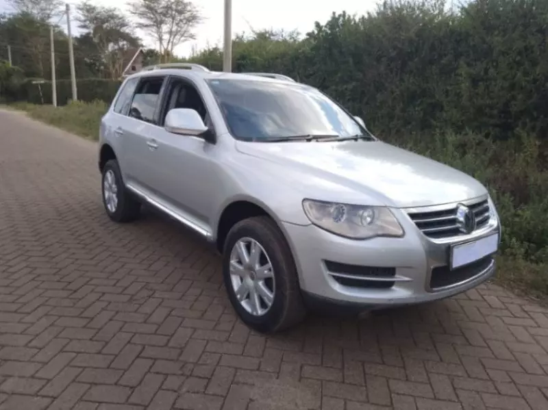 Volkswagen Touareg   - 2008