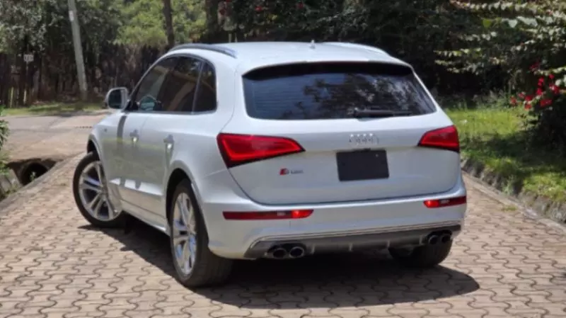 Audi SQ5   - 2016