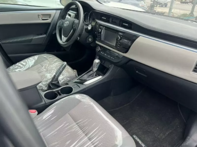Toyota corolla   - 2014
