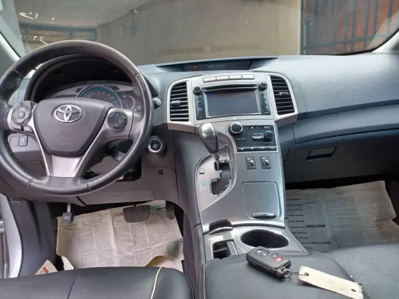 Toyota Venza   - 2014