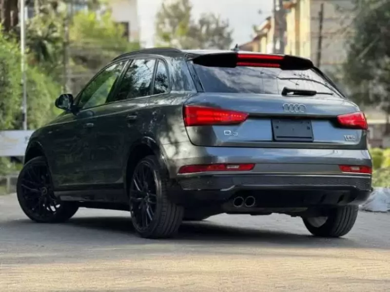 Audi Q3   - 2018