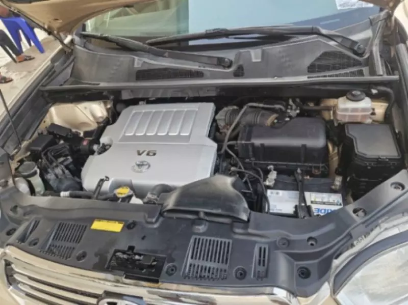 Toyota Highlander   - 2009