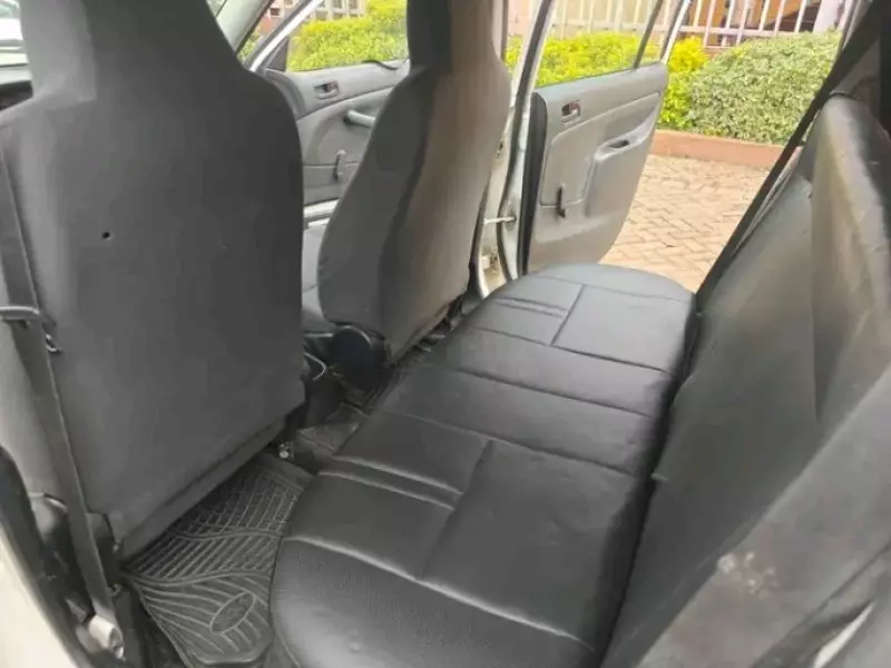 Toyota Probox    - 2006
