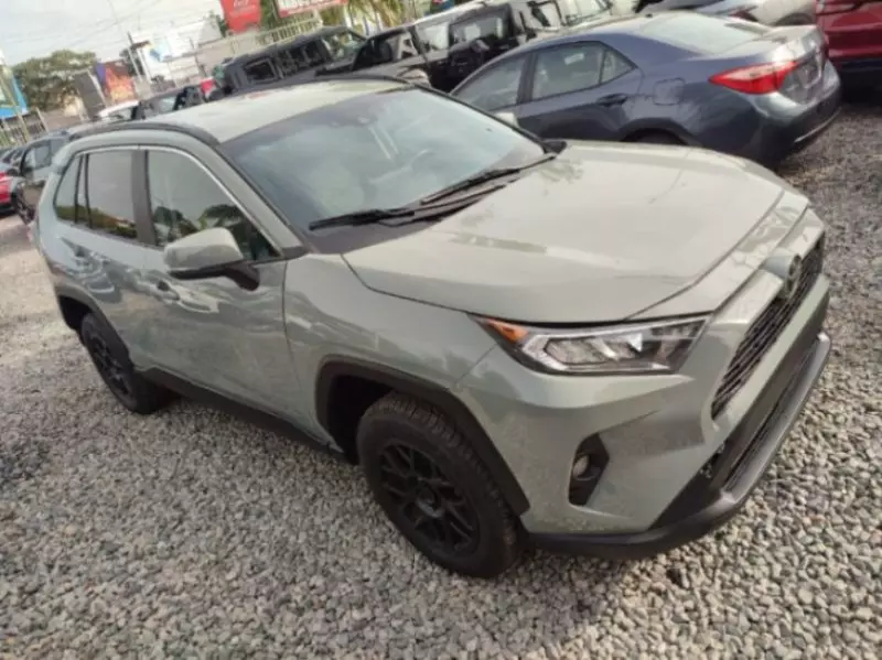 Toyota RAV4   - 2020
