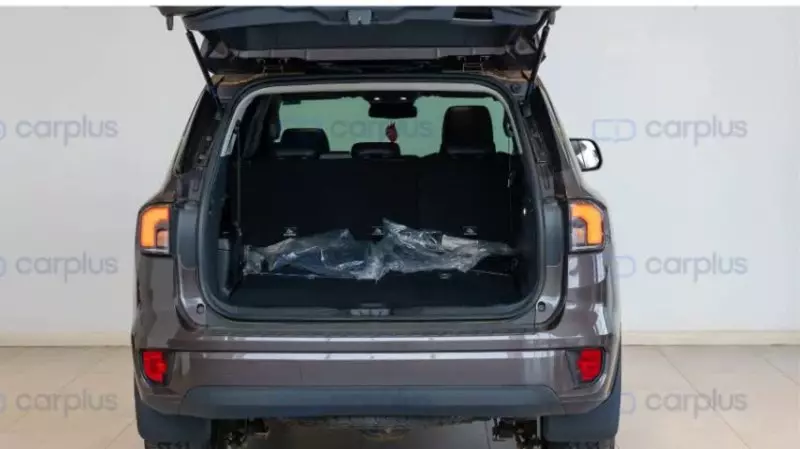 Ford Everest   - 2023