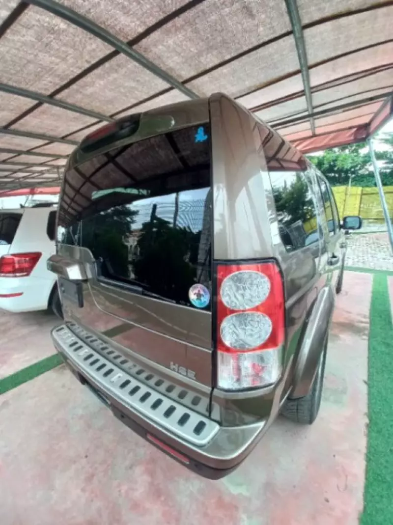 Land Rover LR 4   - 2011