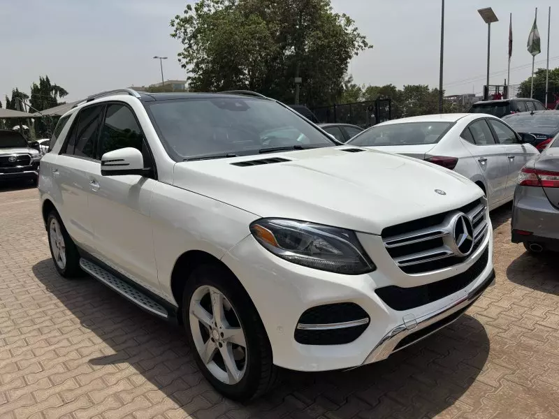 Mercedes-Benz GLE 350   - 2016